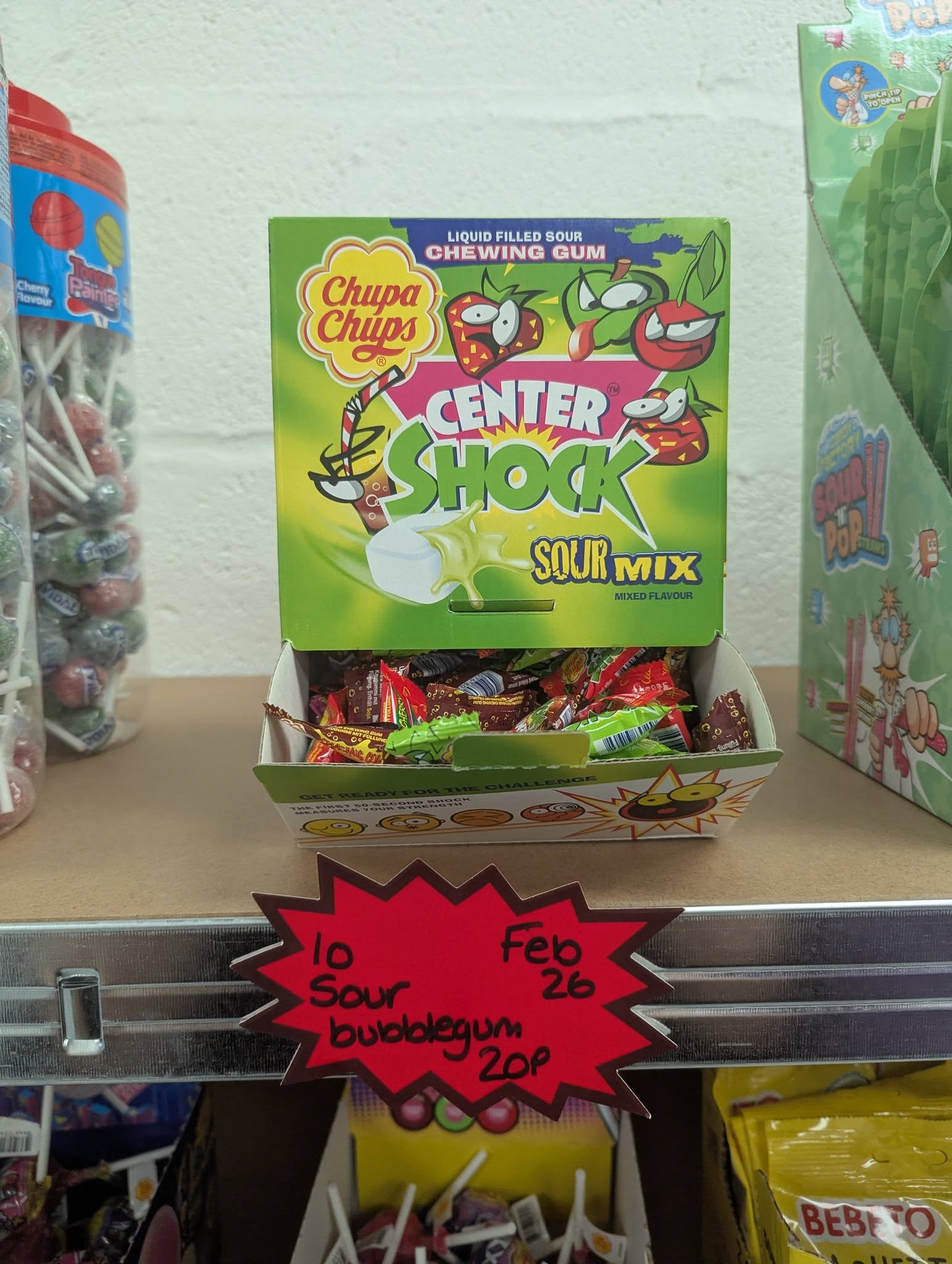 Chupa Chups Center Shock Sour Gum 10pk  BBE FEBRUARY 2026